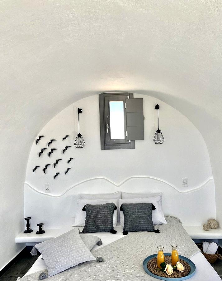 Aeron Suites